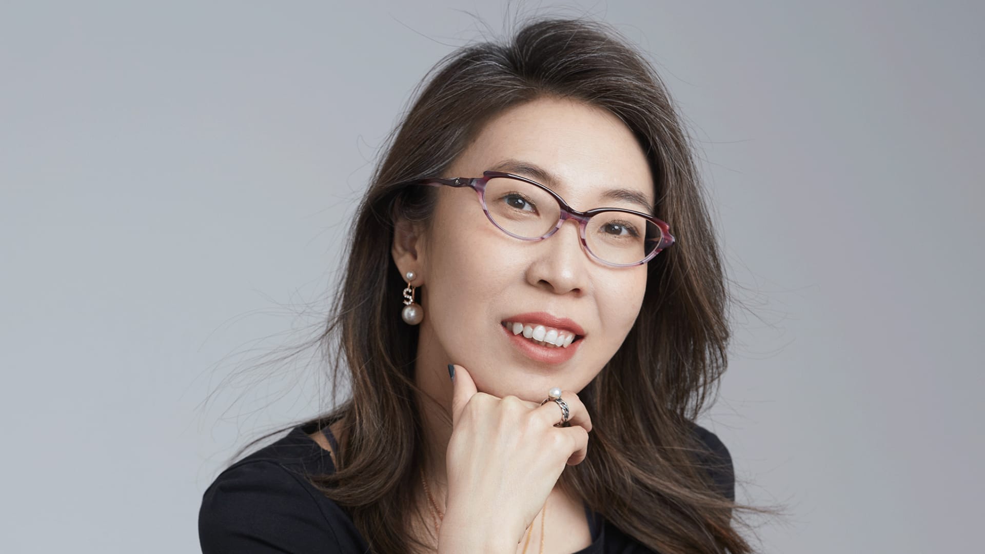 Shirley lee